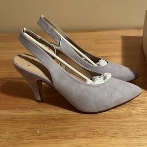 Lilac colour heels